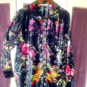 Soft surroundings button down velveteen floral